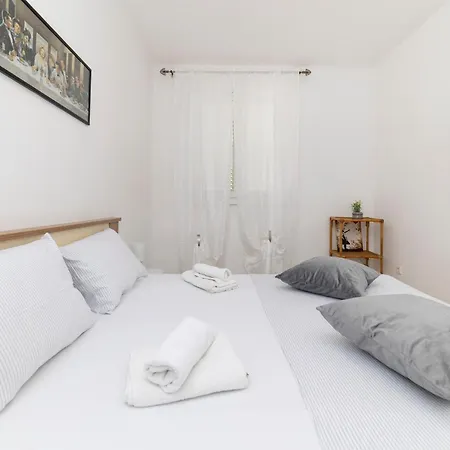 Friends Apartment *