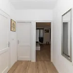 Lägenhet Friends